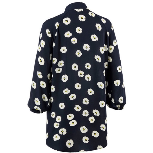 Cabi Go-To Button-Up Blouse-New Without Tags-XS - Picture 3 of 4